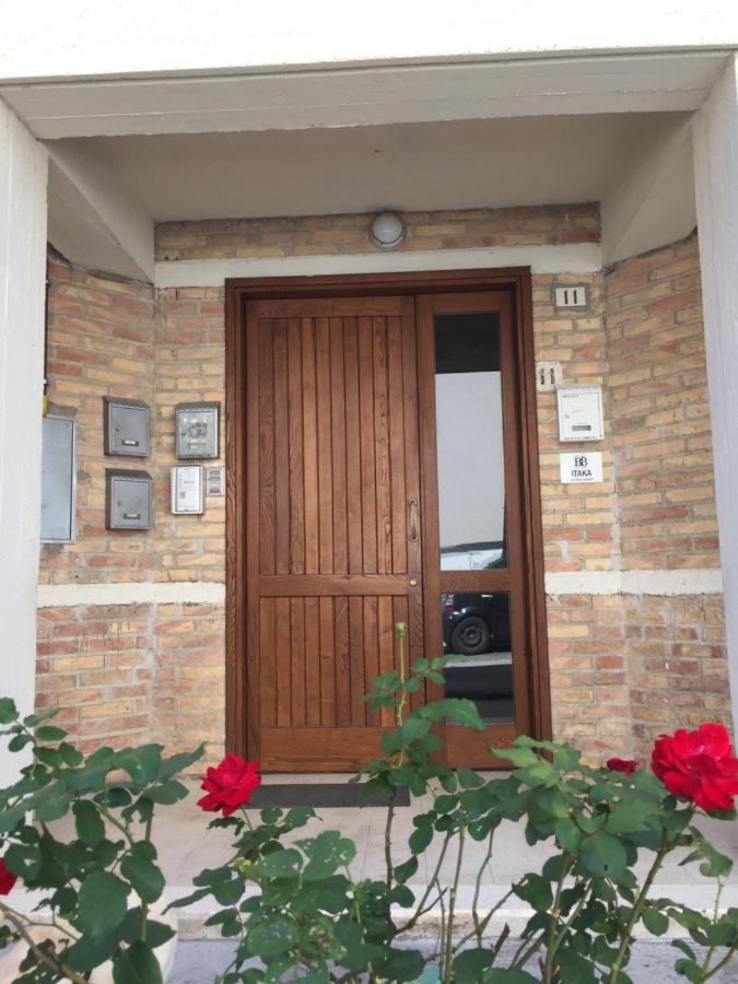 Itaka Bed and Breakfast Λ' Άκουιλα Εξωτερικό φωτογραφία